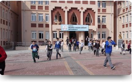 Mehmet Ruşen Erkurt Ortaokulu Fotoğrafı